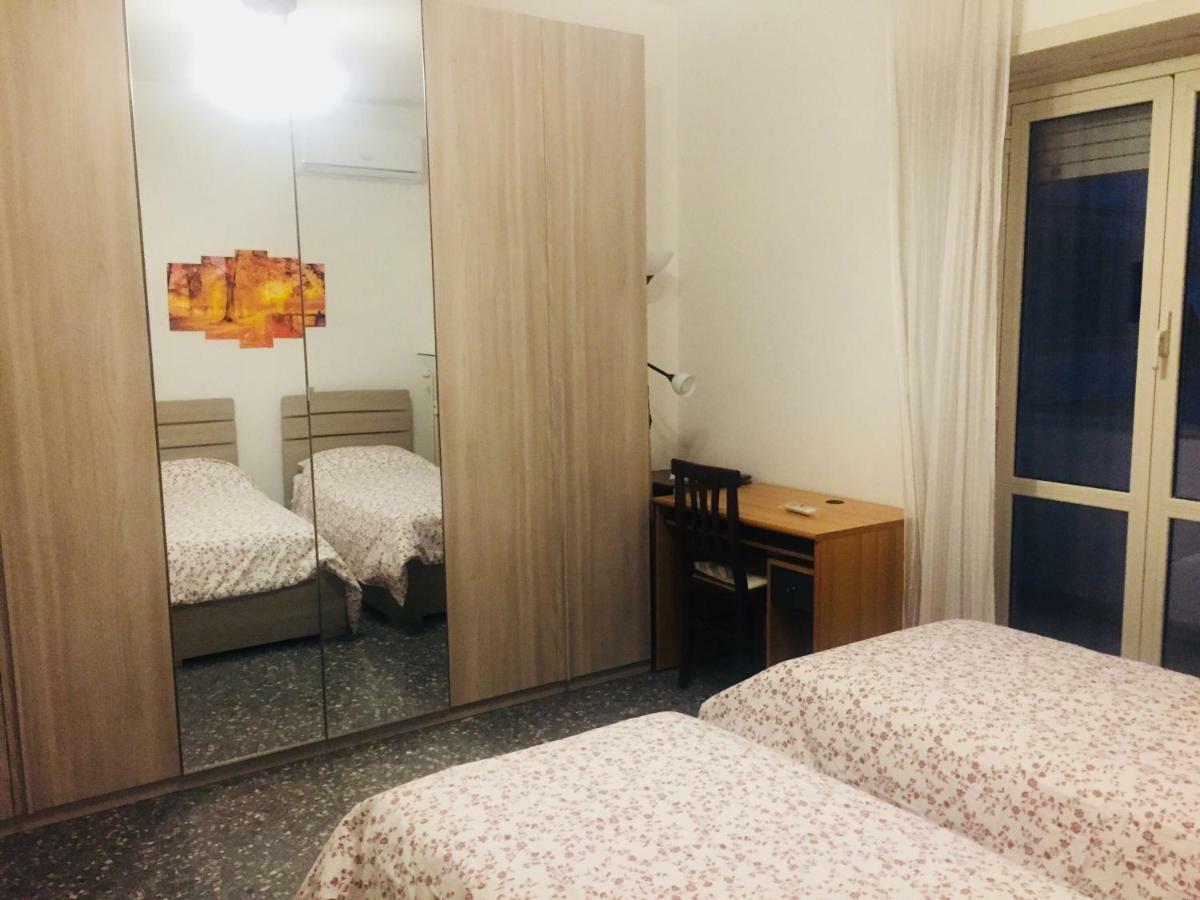 Female Dormitory For Only Female Bed & Breakfast Rome Bagian luar foto